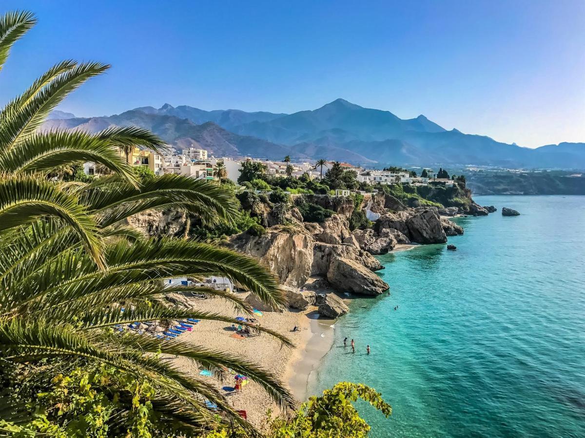 Sunny Day Apartment Calaceite Torrox Luaran gambar